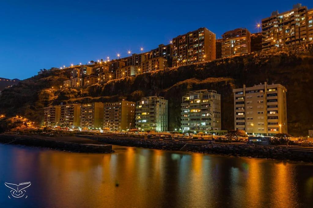 Radazul Seafront Marina 9 Apartment Bagian luar foto