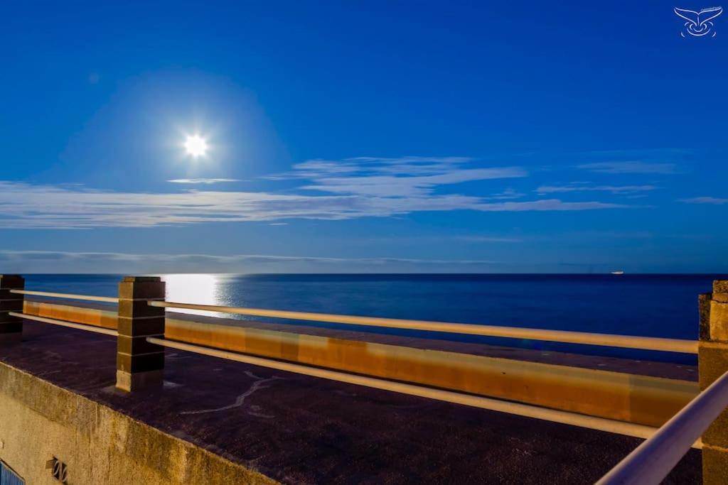 Radazul Seafront Marina 9 Apartment Bagian luar foto