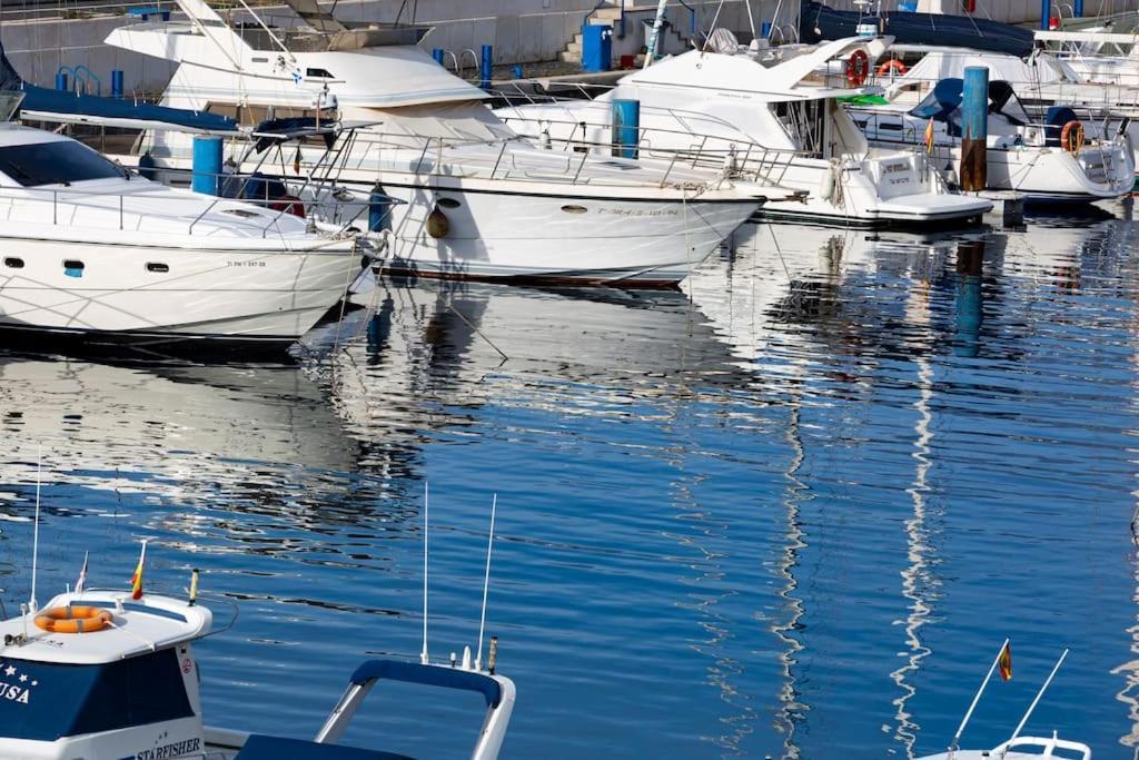 Radazul Seafront Marina 9 Apartment Bagian luar foto